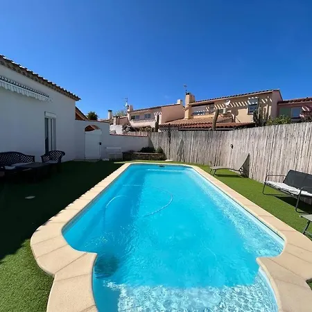 Blue Lagoon Avec Piscine Villa *